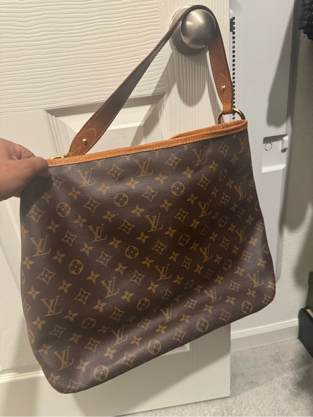Authentic!! Louis Vuitton Brown Monogram Shoulder Bag with Pink Interior - Picture 4 of 9